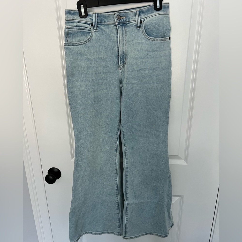 Abercrombie & Fitch Light Wash Ultra High Rise Flare Jeans
